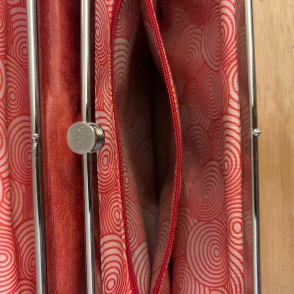 HOBO Lauren Polished Leather Double Frame Design Vintage-Inspired Aesthetic - Picture 10 of 16